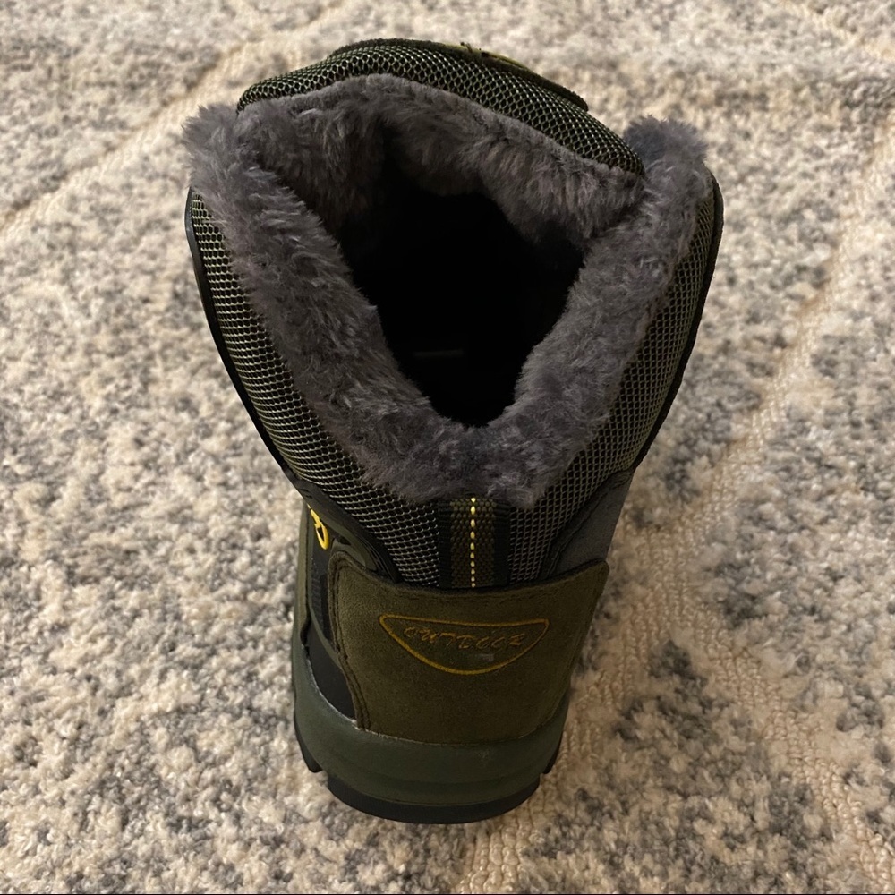 NWOB Snow Boots / Hiking Boots for Men - Picture 6 of 6
